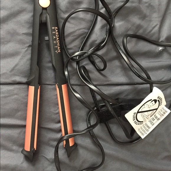 kardashian beauty Other - Kardashian Beauty Ceramic Flat Iron Straightener